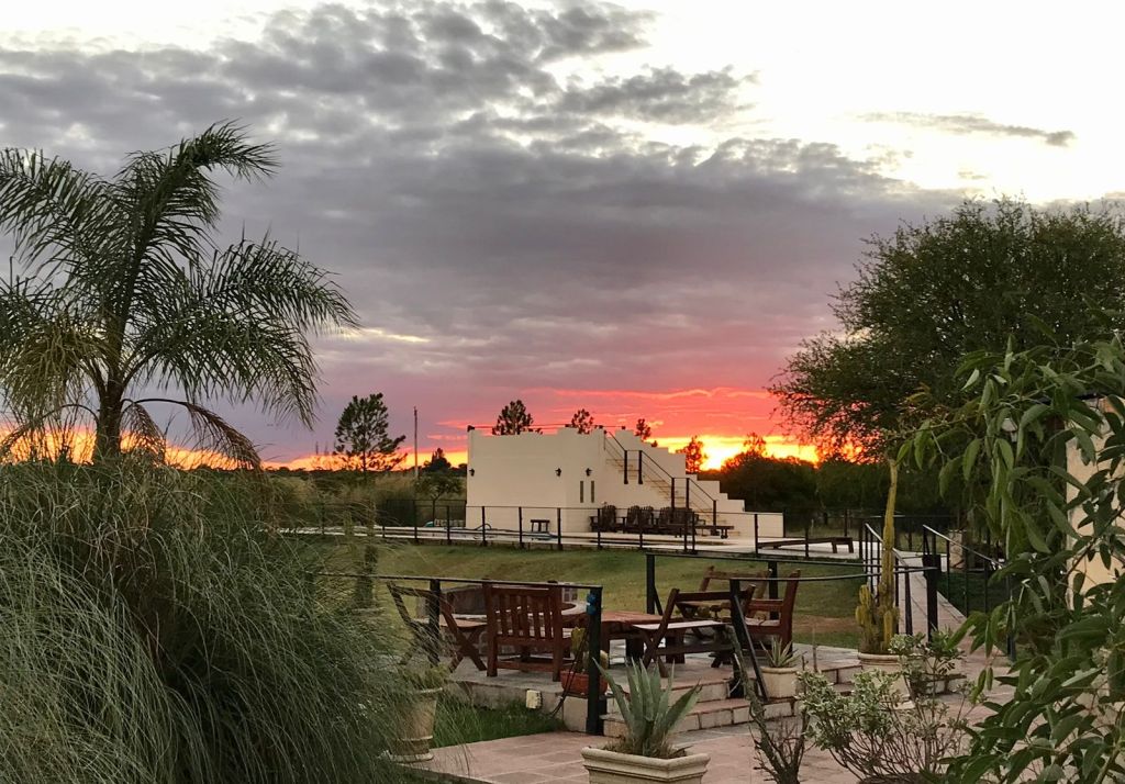 Why Choose AWS Lodge for Your Dove Hunting&nbsp;Experience?